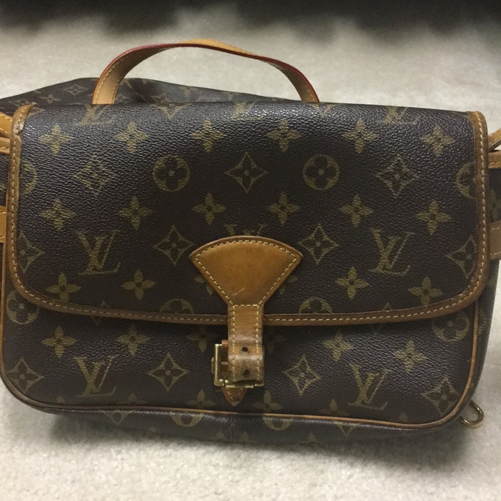 Louis Vuitton travel bag with dust bag - Picture 3 of 4